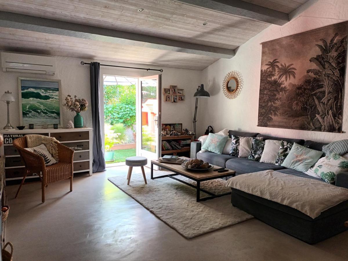 Jolie Villa Lalou Cote D'Azur Trois Chambres Фрежюс Экстерьер фото
