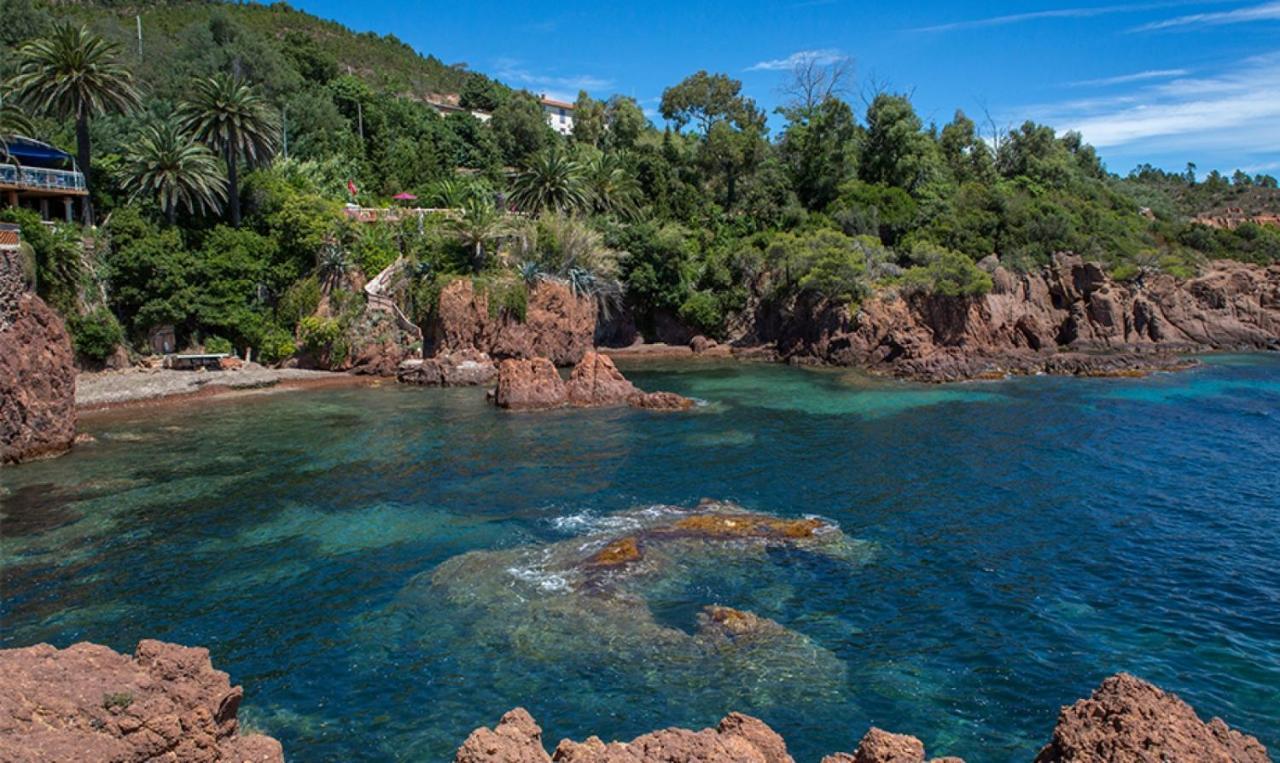 Jolie Villa Lalou Cote D'Azur Trois Chambres Фрежюс Экстерьер фото